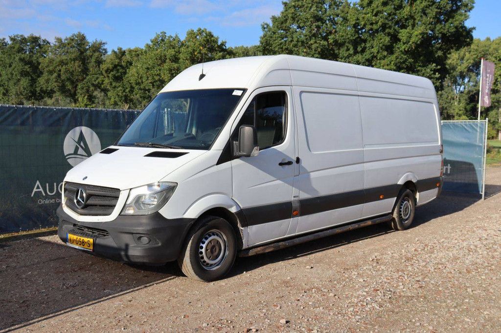 Bestelwagen Mercedes-Benz Sprinter 310 CDI Diesel 95pk 2014