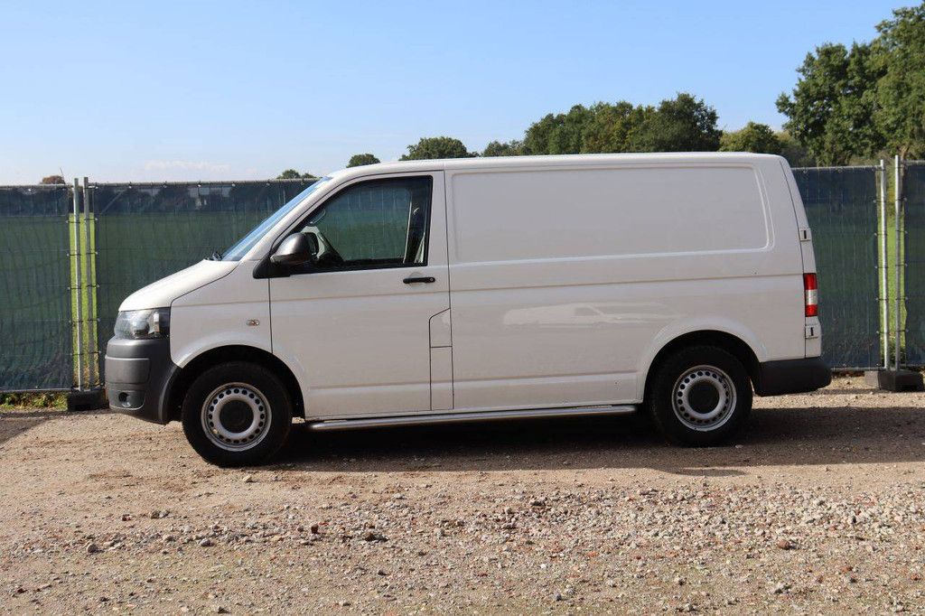 Volkswagen Transporter Diesel 140 PS Kastenwagen 2011
