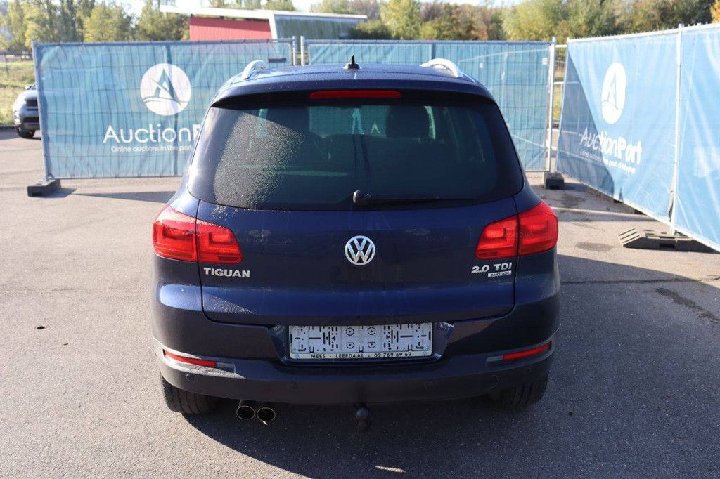 SUV Volkswagen Tiguan Diesel 140 PS 2015 (Margin)