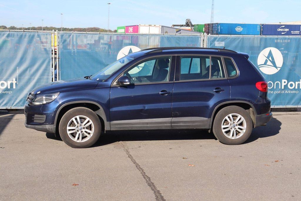 SUV Volkswagen Tiguan Petrol 122hp 2012 (Margin)