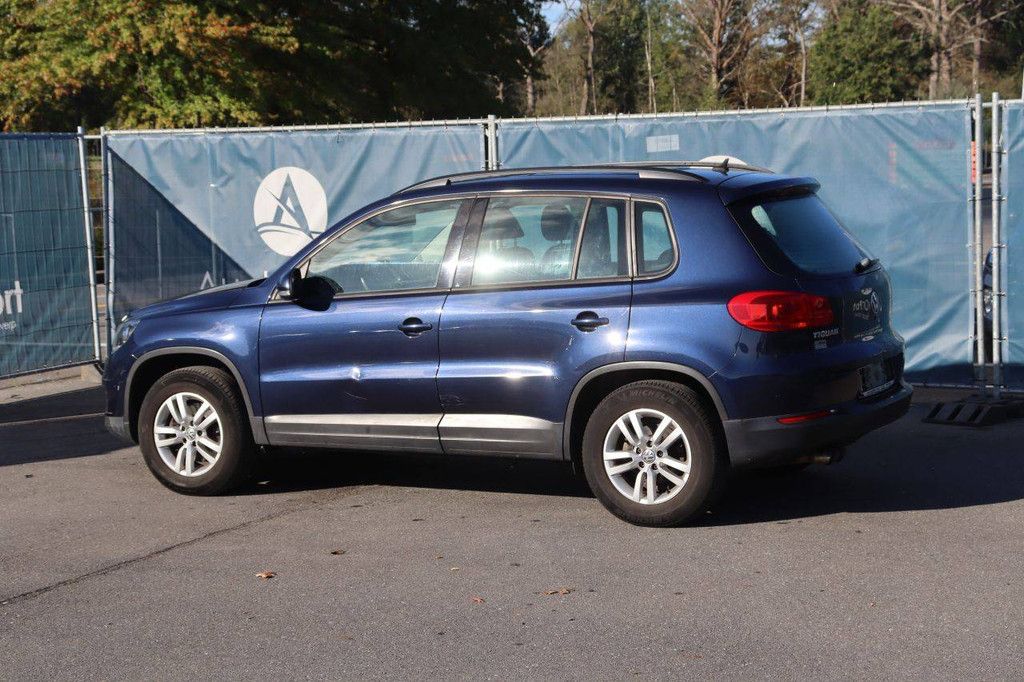 SUV Volkswagen Tiguan Petrol 122hp 2012 (Margin)