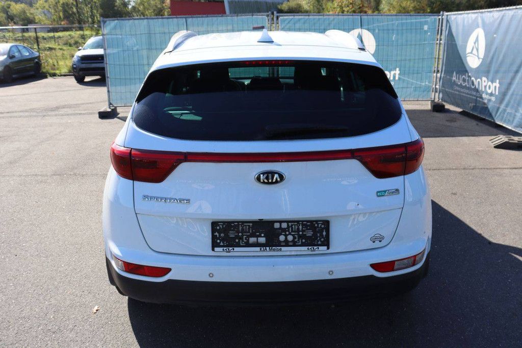 SUV Kia Sportage Benzin 132 PS 2016 (Margin)