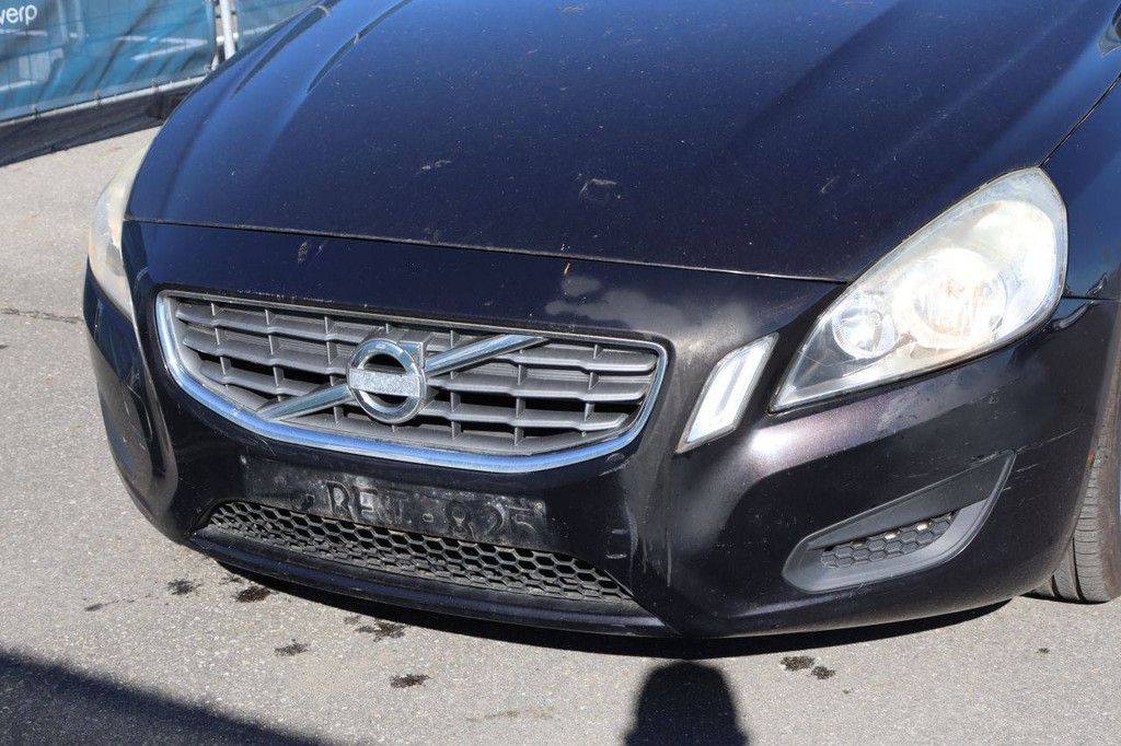 Volvo V60 Diesel Kombi 115 PS 2013 (Margin)