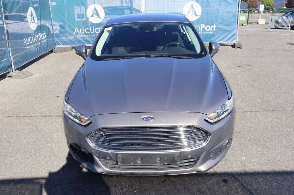 Passenger car Ford Mondeo Petrol 160hp 2015 (Margin)