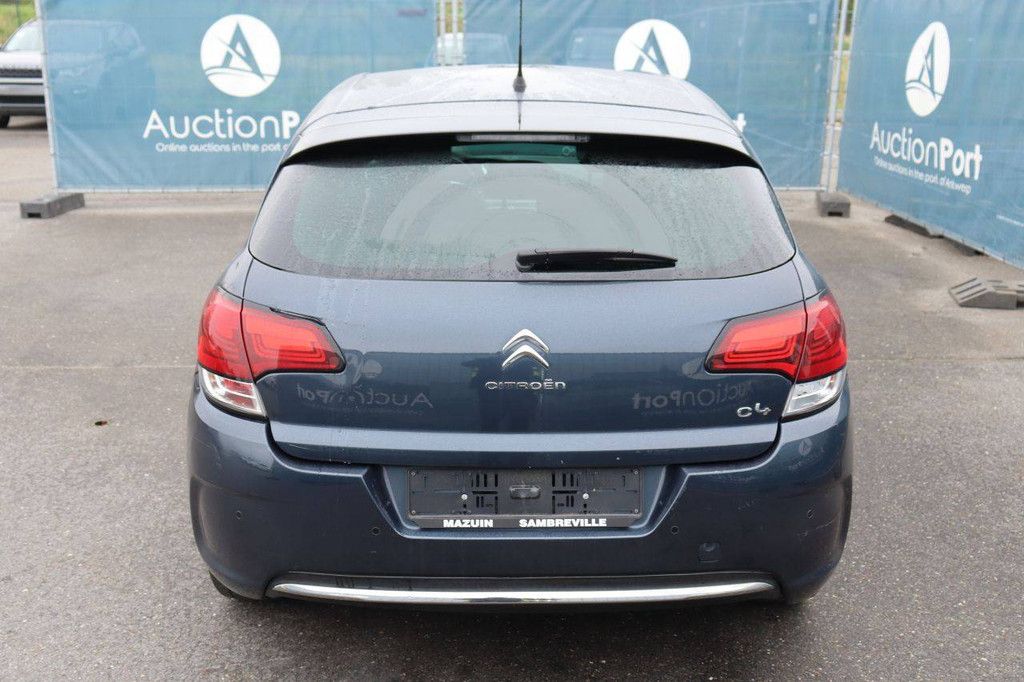 Passenger car Citroen C4 Diesel 92hp 2015 (Margin)