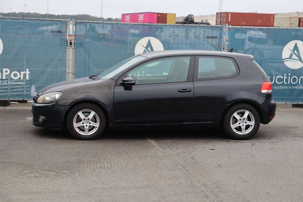 Pkw Volkswagen Golf Diesel 105 PS 2010 (Marge)
