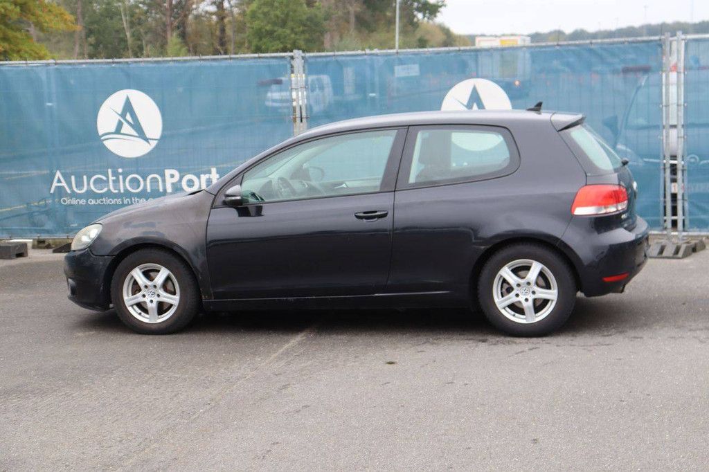 Pkw Volkswagen Golf Diesel 105 PS 2010 (Marge)