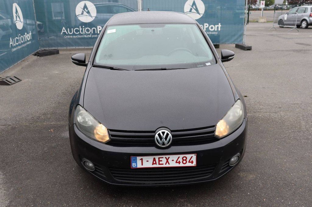 Pkw Volkswagen Golf Diesel 105 PS 2010 (Marge)