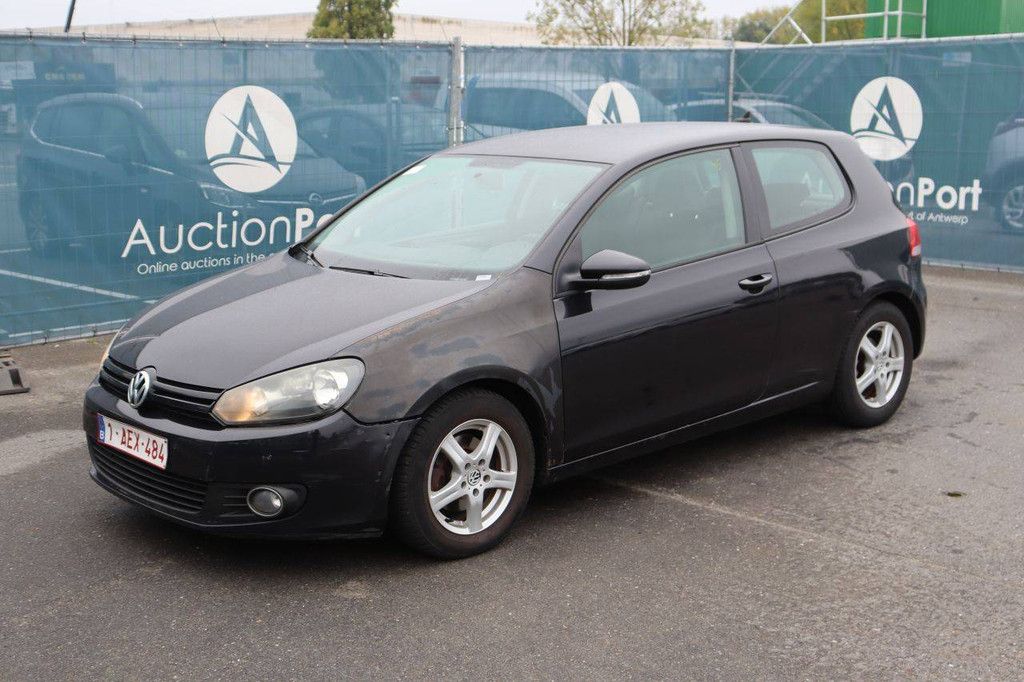 Pkw Volkswagen Golf Diesel 105 PS 2010 (Marge)