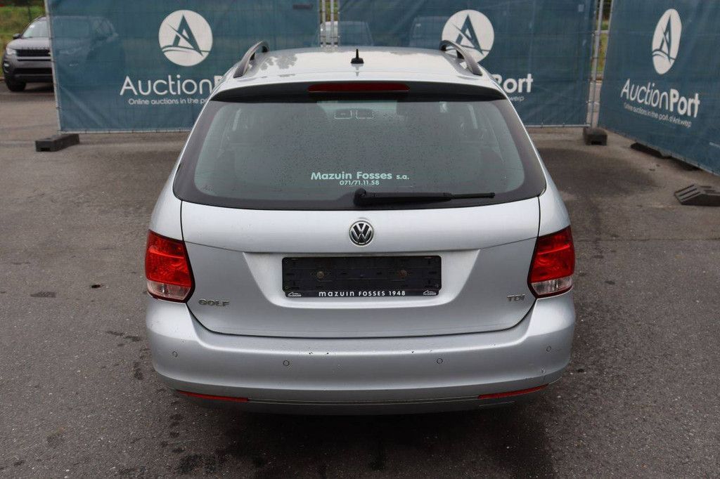 Volkswagen Golf Diesel Station Wagon 90hp 2013 (Margin)