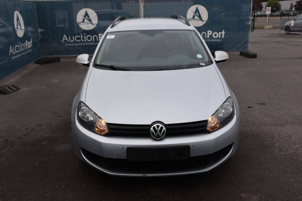 Volkswagen Golf Diesel Station Wagon 90hp 2013 (Margin)