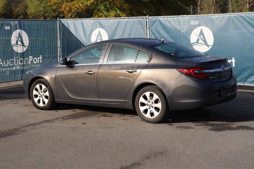 Passenger car Opel Insignia Diesel 110hp 2014 (Margin)