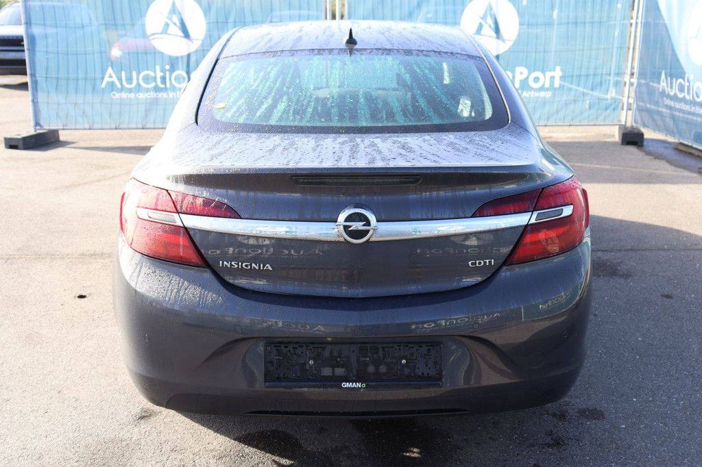 Passenger car Opel Insignia Diesel 110hp 2014 (Margin)