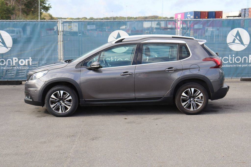 SUV Peugeot 2008 Benzin 110 PS 2018 (Margin)