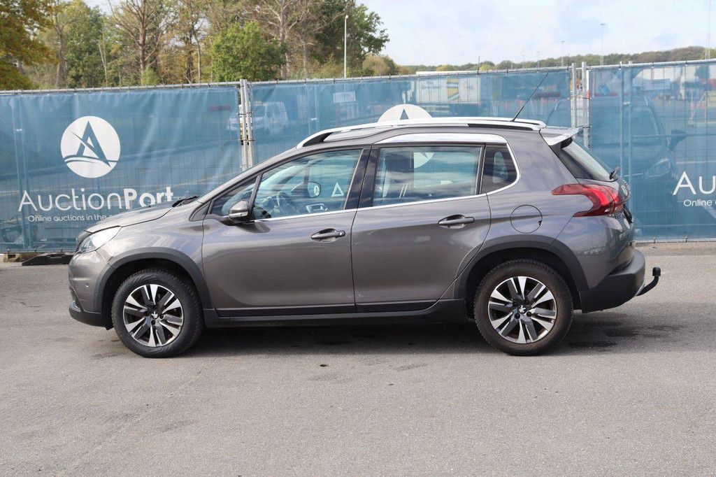 SUV Peugeot 2008 Benzin 110 PS 2018 (Margin)
