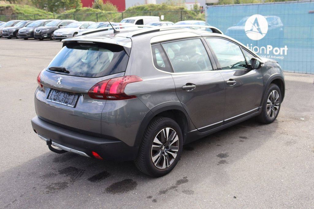 SUV Peugeot 2008 Benzin 110 PS 2018 (Margin)