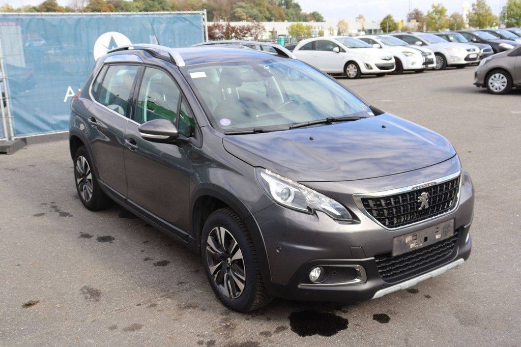 SUV Peugeot 2008 Benzin 110 PS 2018 (Margin)