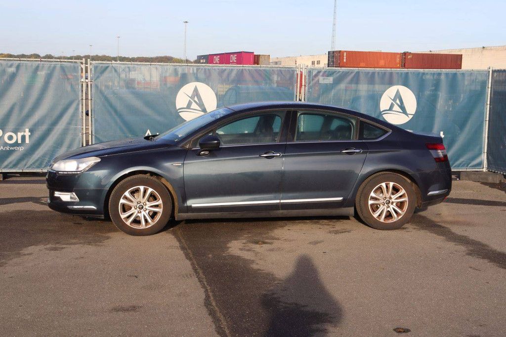Passenger car Citroen C5 Petrol 156hp 2012 (Margin)