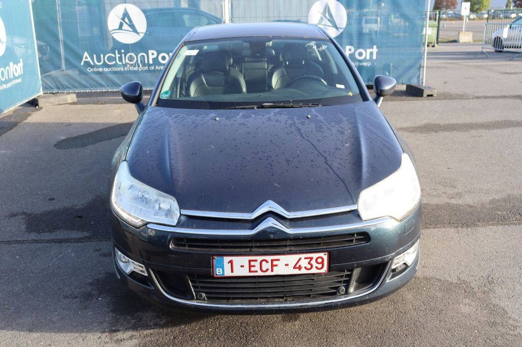 Passenger car Citroen C5 Petrol 156hp 2012 (Margin)