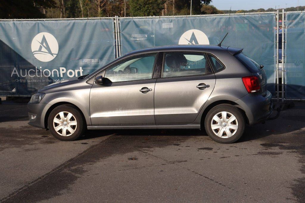 Pkw Volkswagen Polo Benzin 70 PS 2013 (Marge)