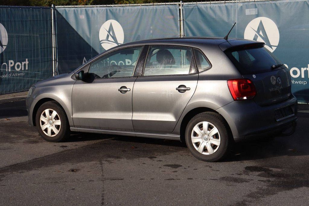 Pkw Volkswagen Polo Benzin 70 PS 2013 (Marge)