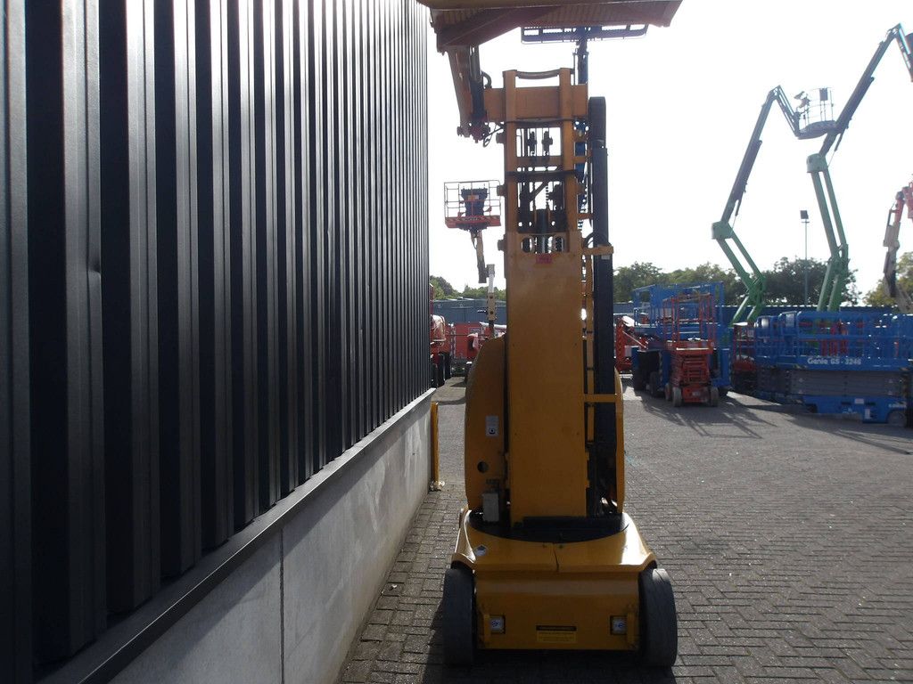 JLG Toucan 8E Electric Mast Lift 8.20m 2014