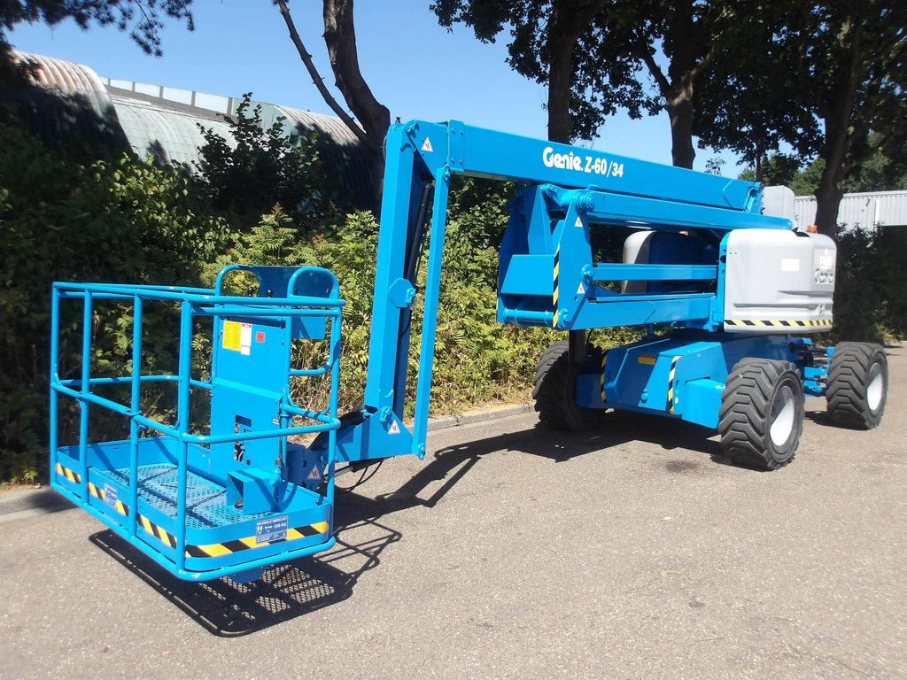 Gelenkteleskoparbeitsbühne Genie Z-60/34 Diesel 20,39 m 2008