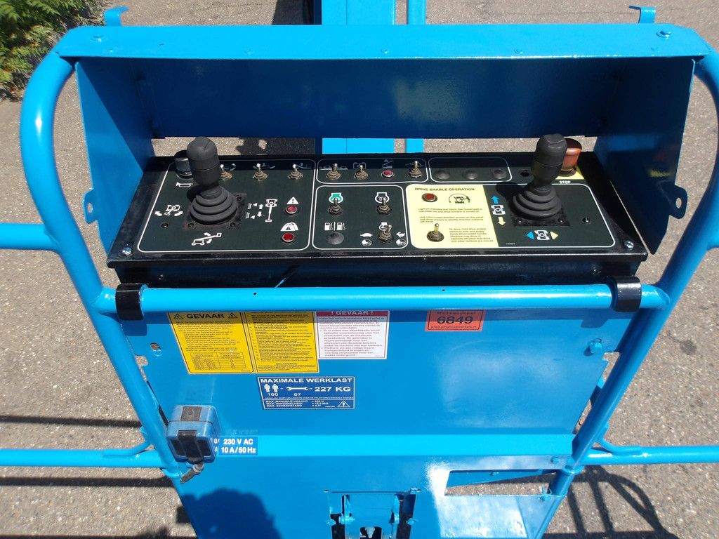 Telescoophoogwerker Genie S-85 Diesel 27.91m 2014