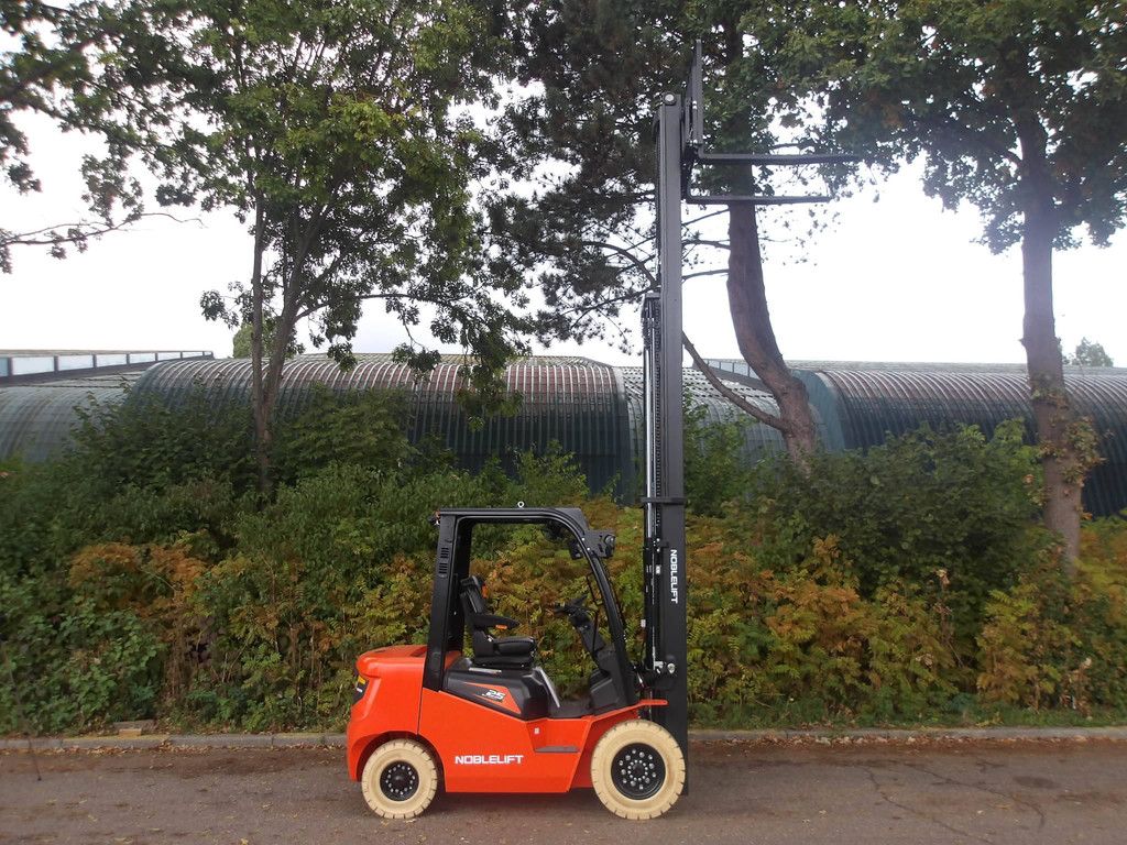 Noblelift CPD25 Elektrogabelstapler 2500 kg 4,80 m 2026 Neu