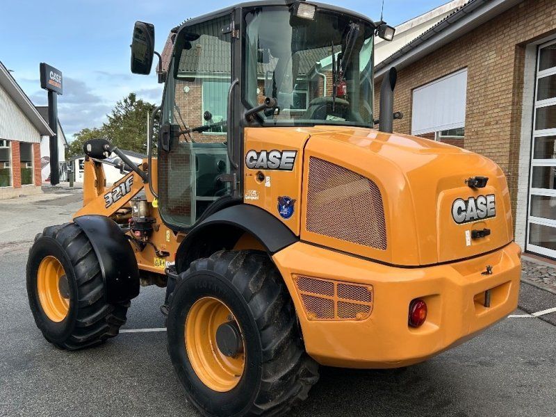 Case IH 321 F