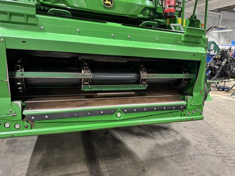 John Deere T660