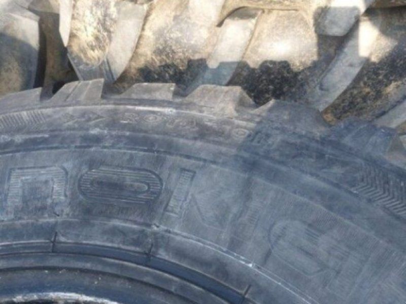 TR/2 400/80R24