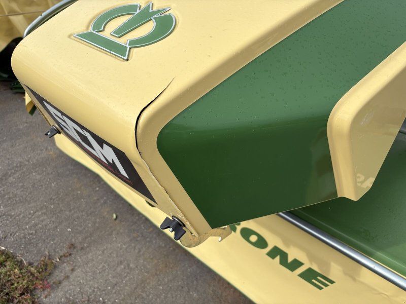 Krone Easy Cut F320 gen. 4 gezogen