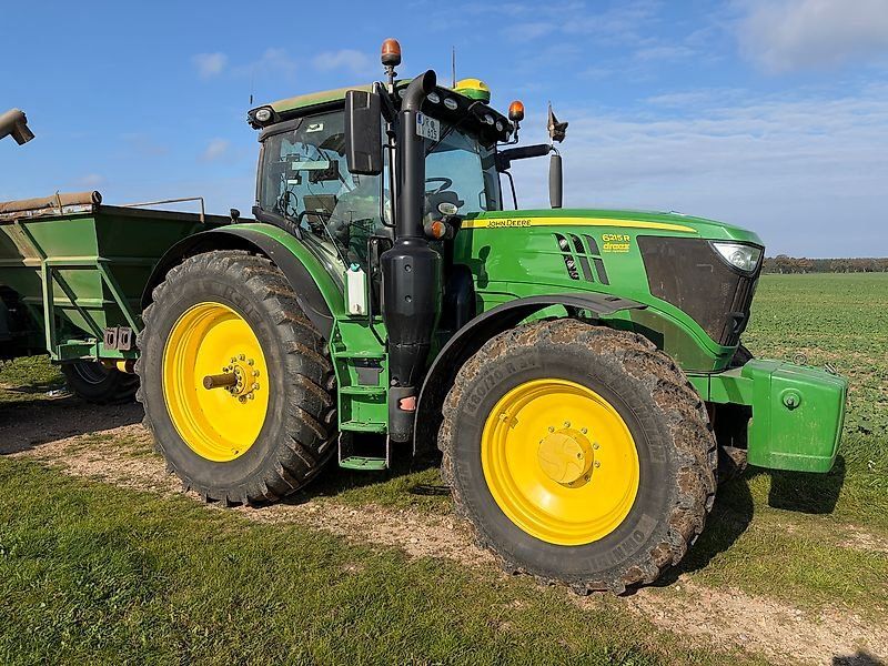 John Deere 6215R *Auto Powr*