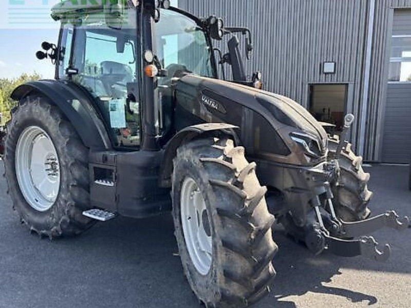 Valtra g125ea