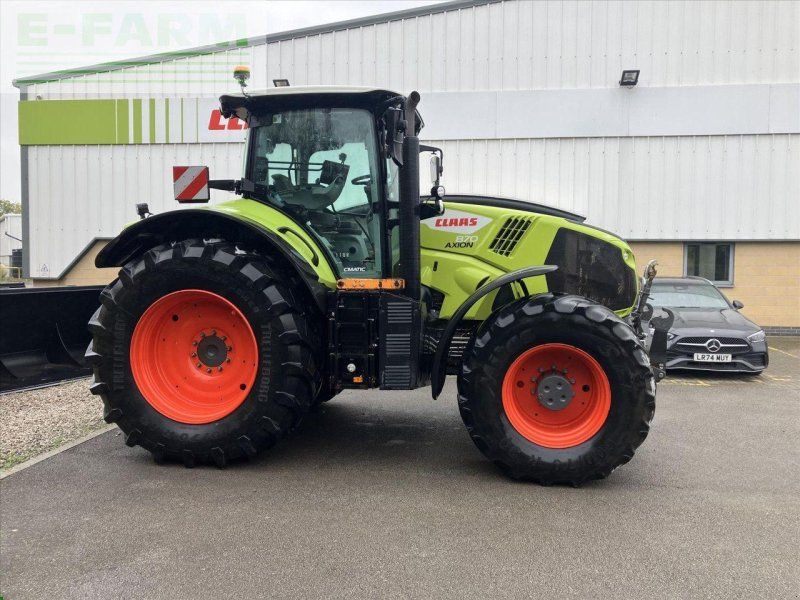 Claas AXION 870