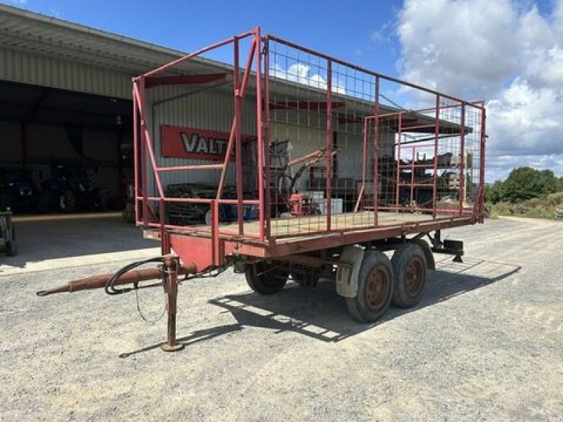 Plattformwagen mit Ballengitter – 5,00 x 2,40 m
