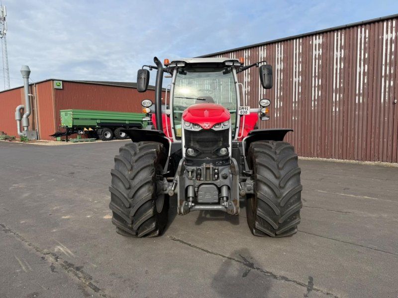 Massey Ferguson 7S180