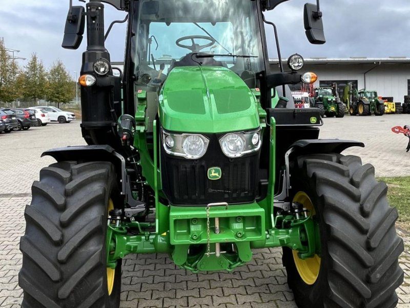 John Deere 6100M