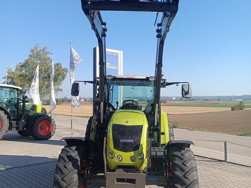 Claas Axos 330 CX