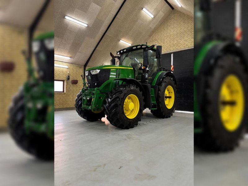 John Deere 6230R