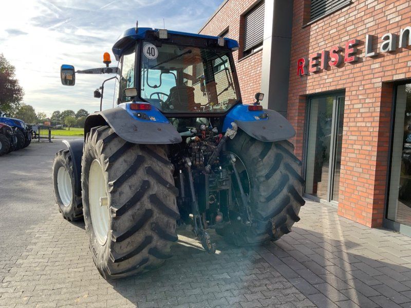 New Holland TM 175