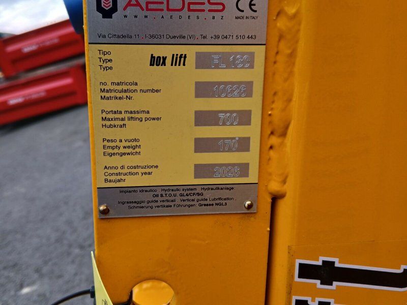 Aedes FL 180