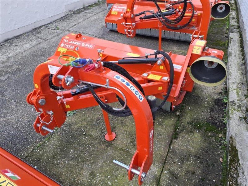 Tierre TCL JUNIOR SUPER 180