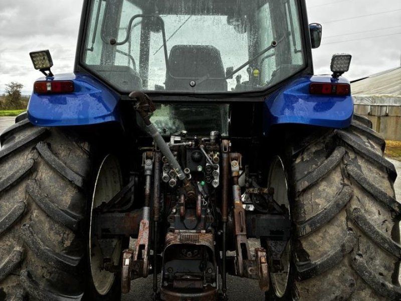 New Holland 8160