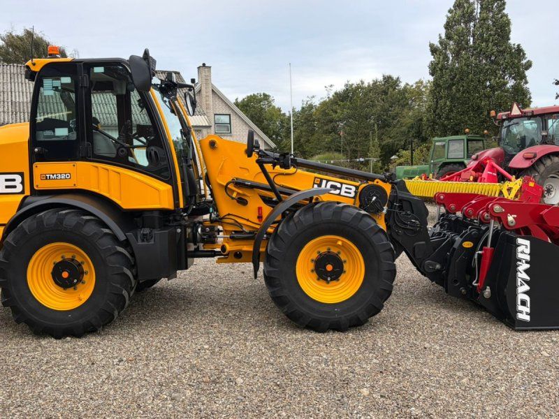 JCB TM 320 Agri