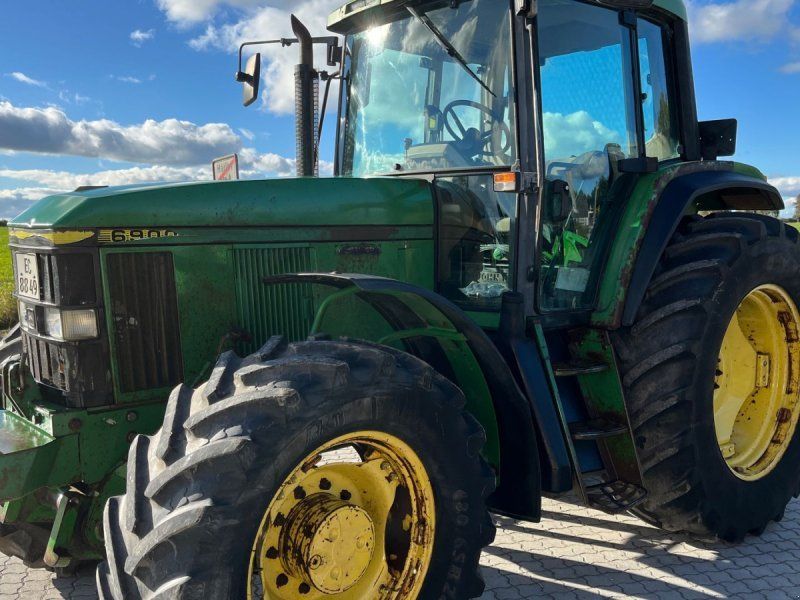 John Deere 6900 4 wd. med frontlift
