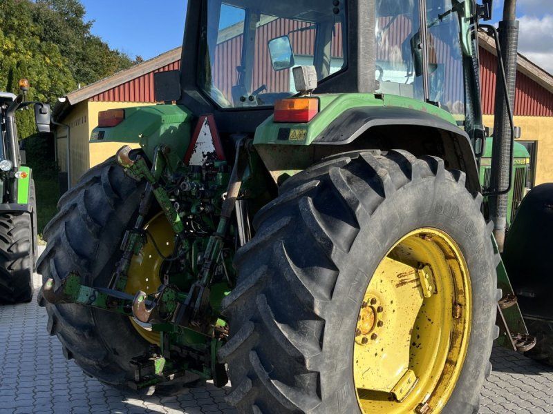 John Deere 6900 4 wd. med frontlift