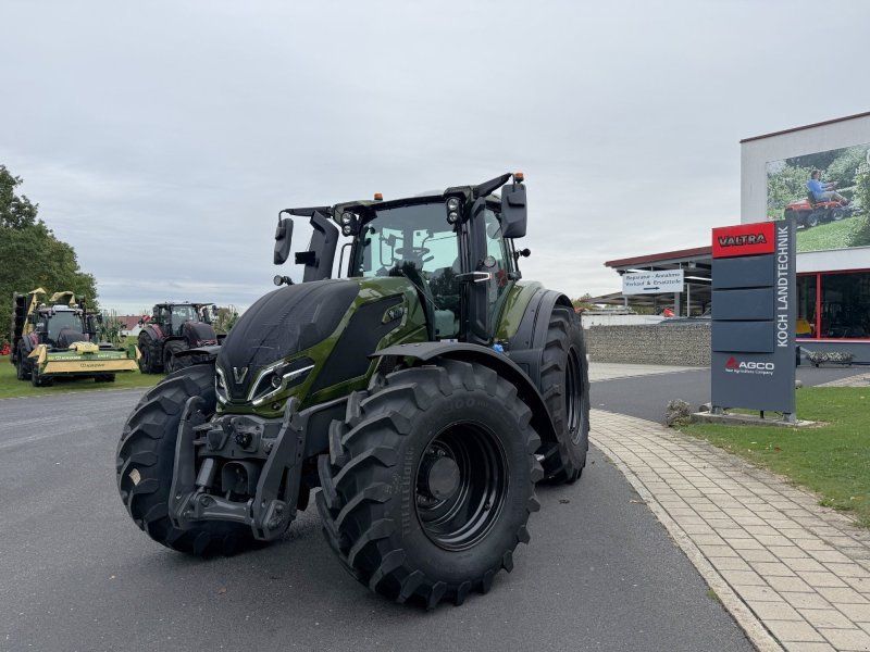 Valtra Q305