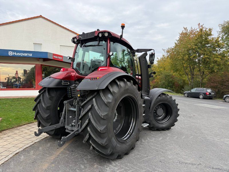 Valtra T215 D